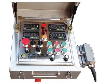 Scie à fil à aimant permanent pour la mienne